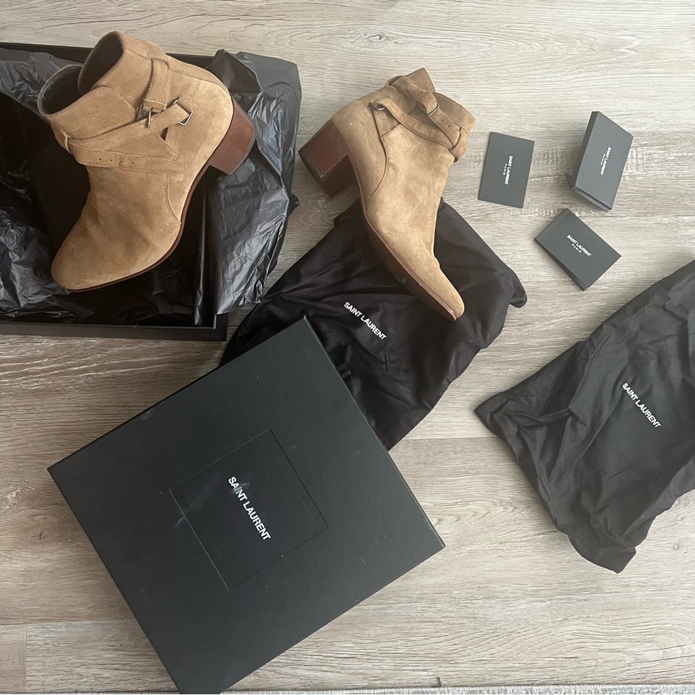 YSL Blake Jodhpur 40 boots in Suede Soho New Sigaro as seen on Kendall Jenner